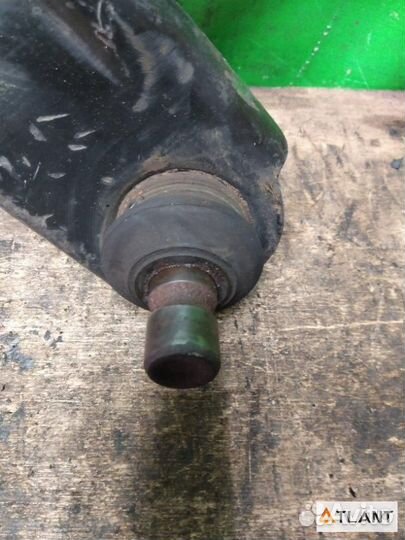 Рычаг передний правый nissan cube