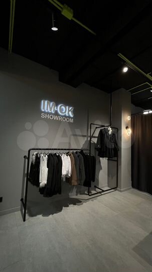 Субаренда рейла / вешалки в шоуруме