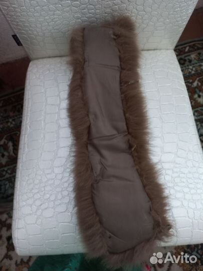 Меховой воротник песец