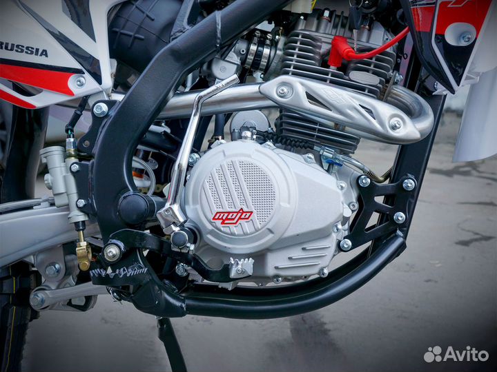 Мотоцикл BSE Z4 2.0 Enduro