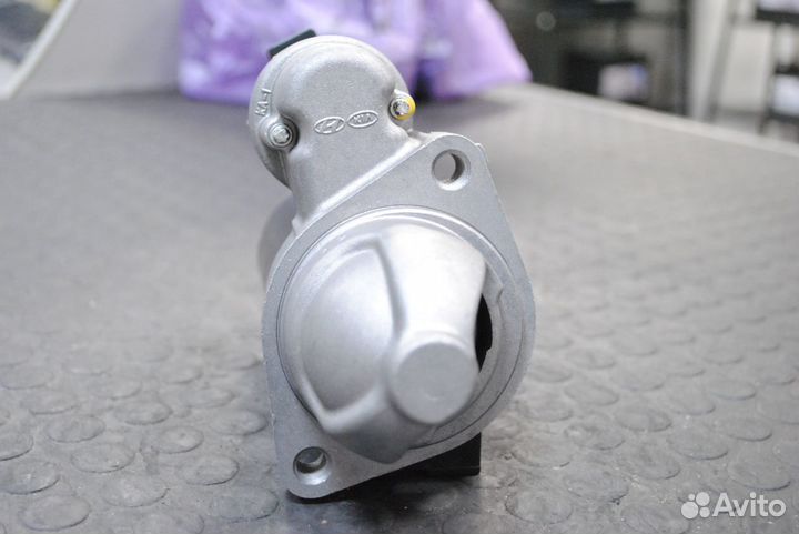 Стартер Hyundai ix35, Santa Fe, Sonata 2.0, 2.4