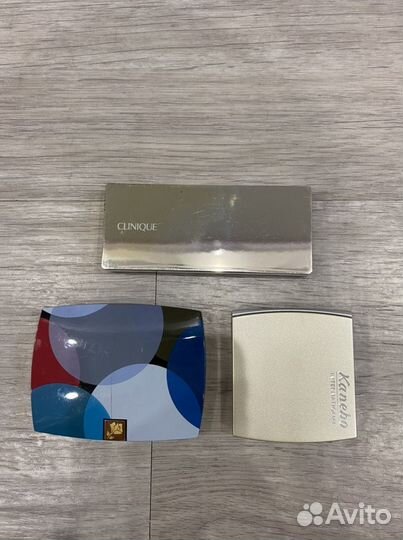 Тени для век