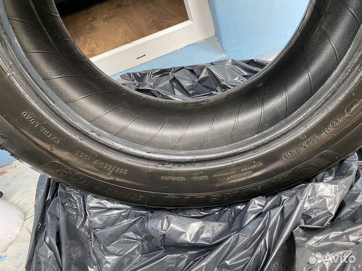 Michelin X-Ice North 4 235/55 R17