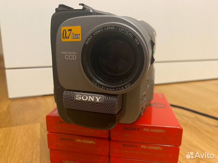 Видеокамера sony кассетная