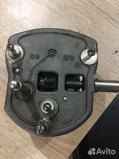 Патефон.Двигатель Garrard 20