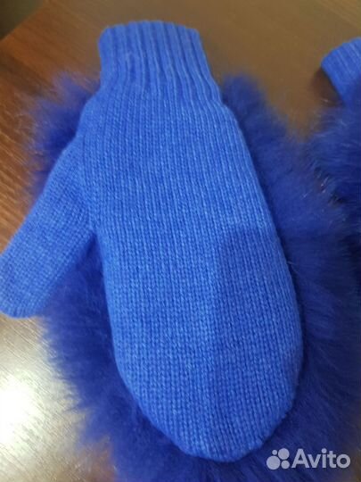 Меховые варежки Chobi новые