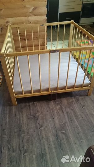 Манеж детский складной