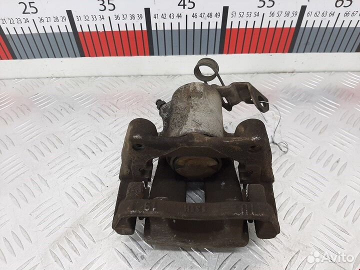 Суппорт задний правый для Opel Zafira B