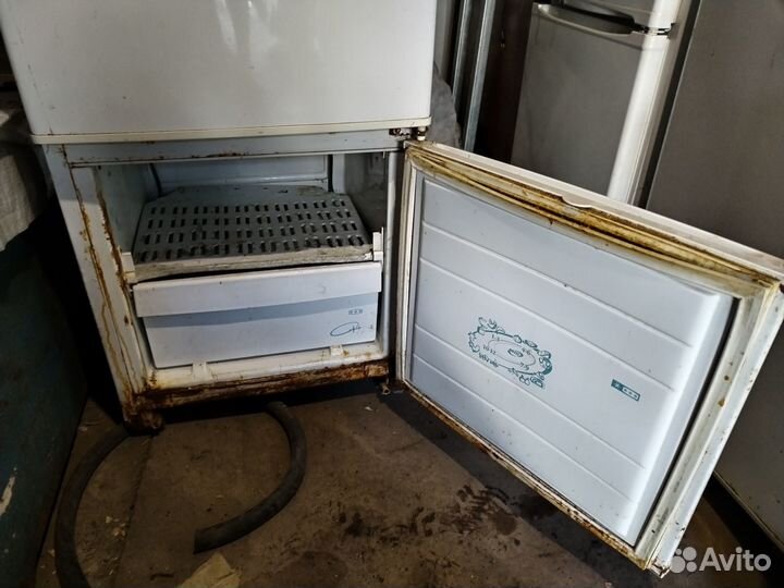 Холодильник бу