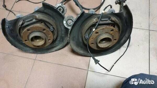 Кулак задней подвески левый Вольво Volvo S60 S80