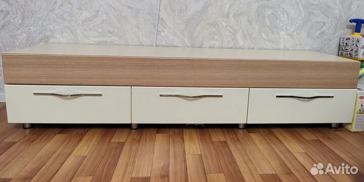 Тумба под тв