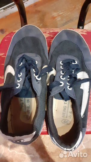 Кроссовки тайгер
