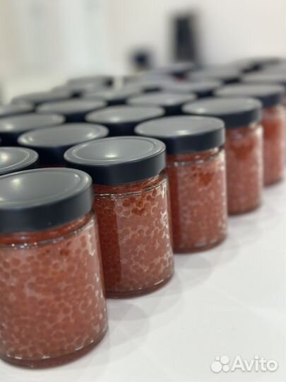 Красная икра кижуч