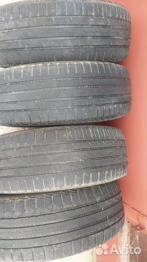 Nokian Tyres Nordman S2 SUV 215/65 R16