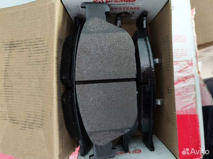 Комплект передних тормозов Audi A6 Allroad C7