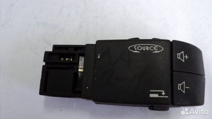 Управление аудио системой Renault Laguna 2 2003