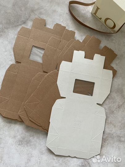 Крафт коробки с окошком