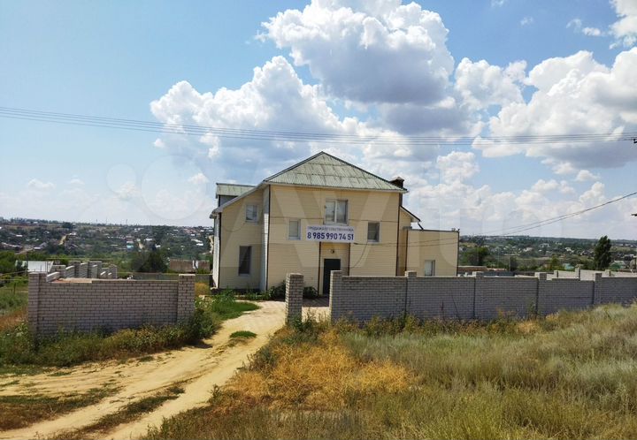 Дом 480,2 м² на участке 18 сот.