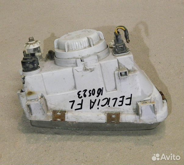 Фара левая Skoda Felicia