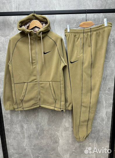 Спортивный костюм флисовы Nike
