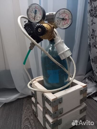 Аквариум с тумбой и полным наполнением