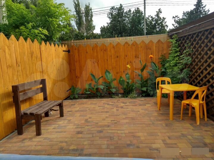 Комната 9 м² в 5-к., 1/1 эт.