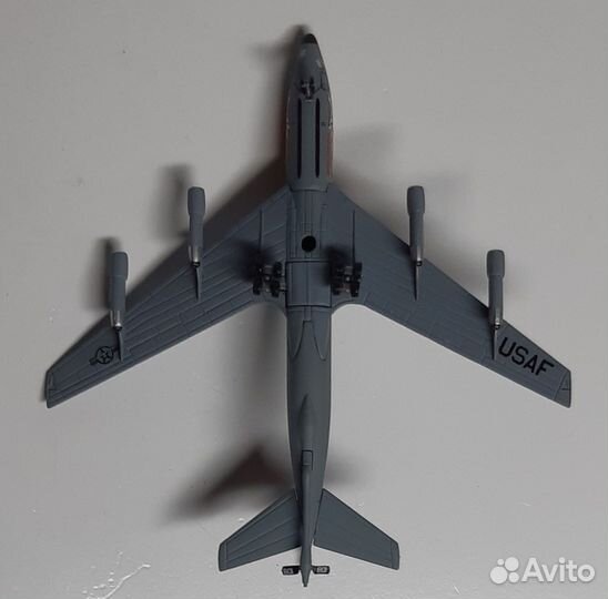 Модель самолёта Boeing KC-135E U.S.AirForse 1:400