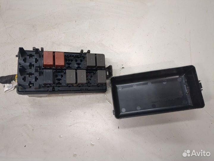 Блок предохранителей Subaru Impreza, 2017