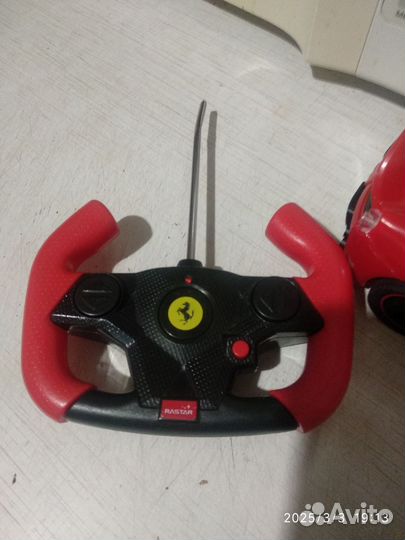 Машинка на пульте управления