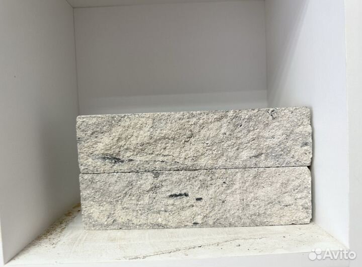 Кирпич для стройки