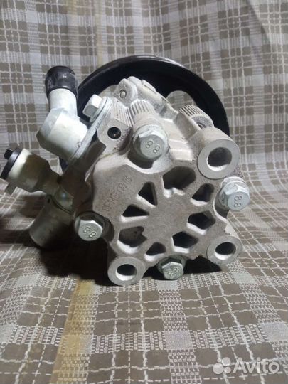 Насос гидроусилителя руля lc150