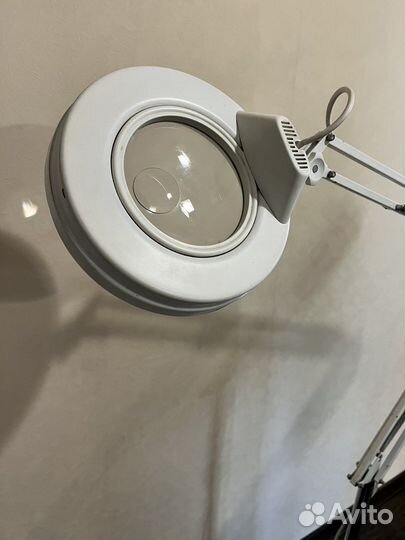 Лампа лупа напольная