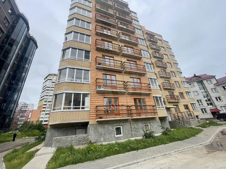 2-к. квартира, 43 м², 1/8 эт.