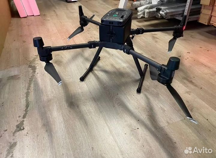 DJI matrice 300 RTK Квадрокоптер
