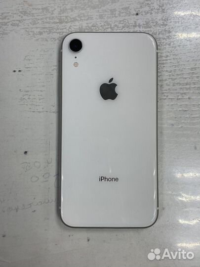 iPhone Xr, 128 ГБ