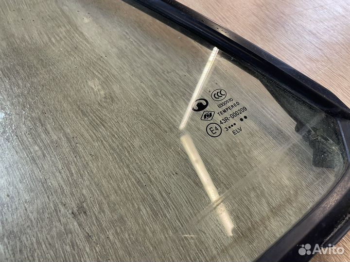 Стекло задней двери Hover H3