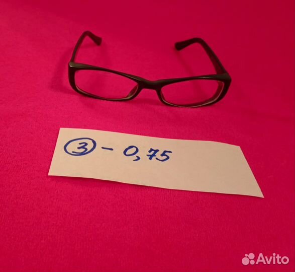 Очки женские с диоптриями и футляры