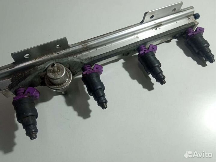 Форсунка Volvo V40 1 9125118,9186381