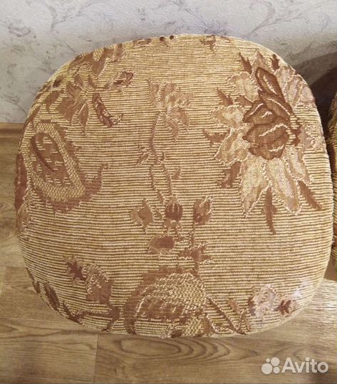 Подушка сидушка на табурет