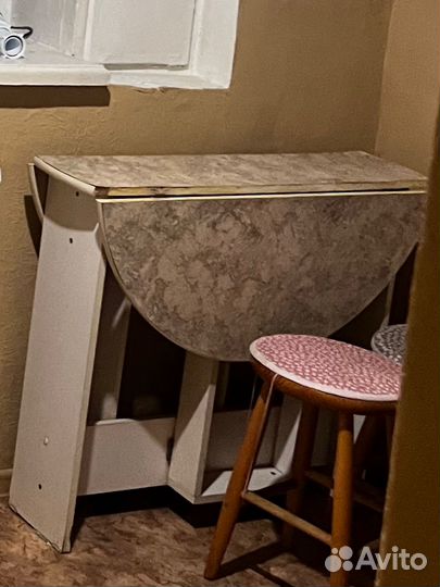 Круглый стол-книжка раздвижной