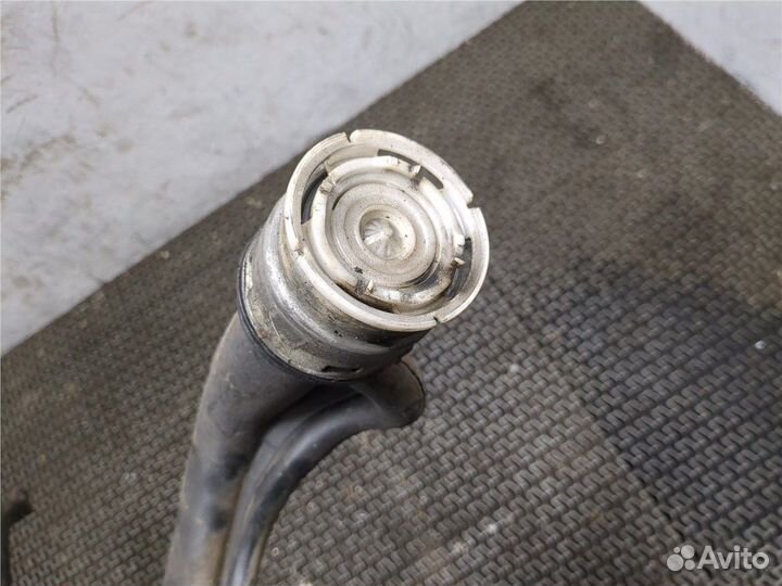 Горловина заливная топливная Toyota Corolla Verso