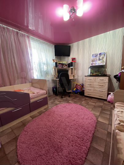 2-к. квартира, 49 м², 1/2 эт.