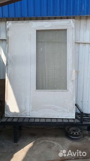 Дверь входная