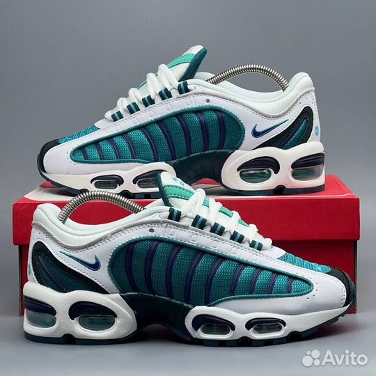 Кроссовки Nike Air Max Tailwind 4