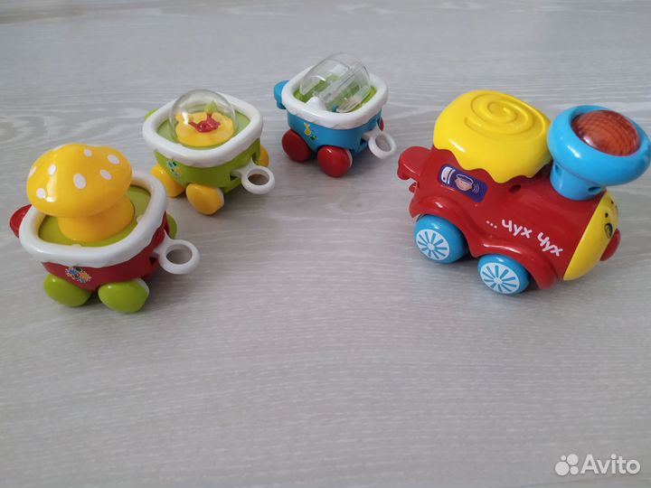 Паровозик музыкальный