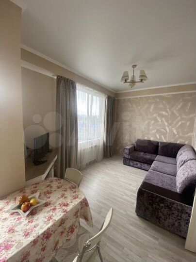 2-к. квартира, 40 м², 6/7 эт.