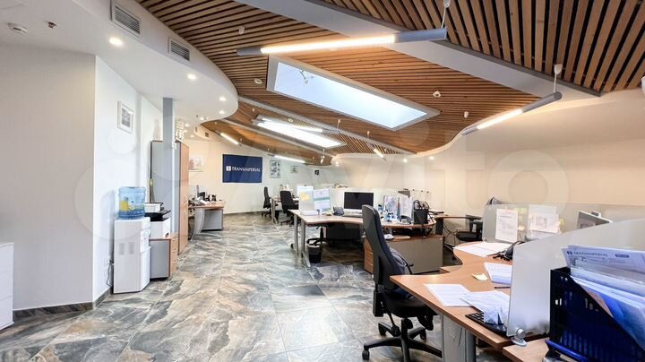 Офис 138.8 м2 с мебелью, дизайнерский ремонт