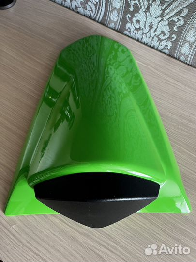 Заглушка заднего сиденья Kawasaki ninja 250r