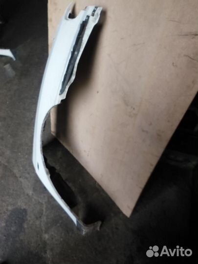 Крыло переднее правое Volkswagen Polo