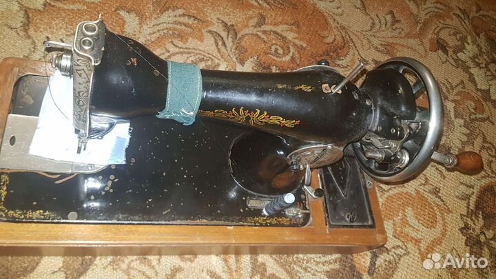 Швейная машинка